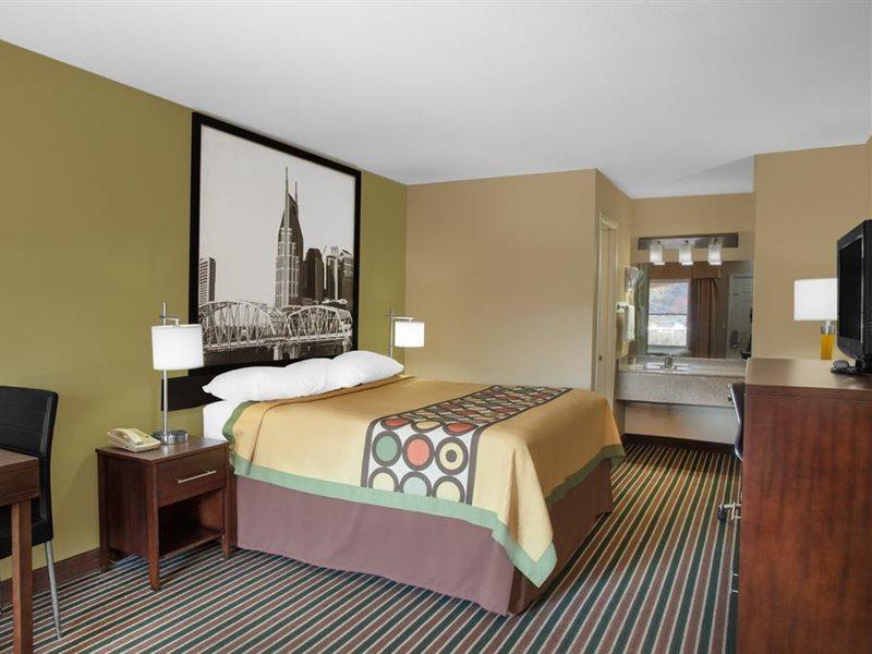 Super 8 By Wyndham Nashville West Exterior photo
